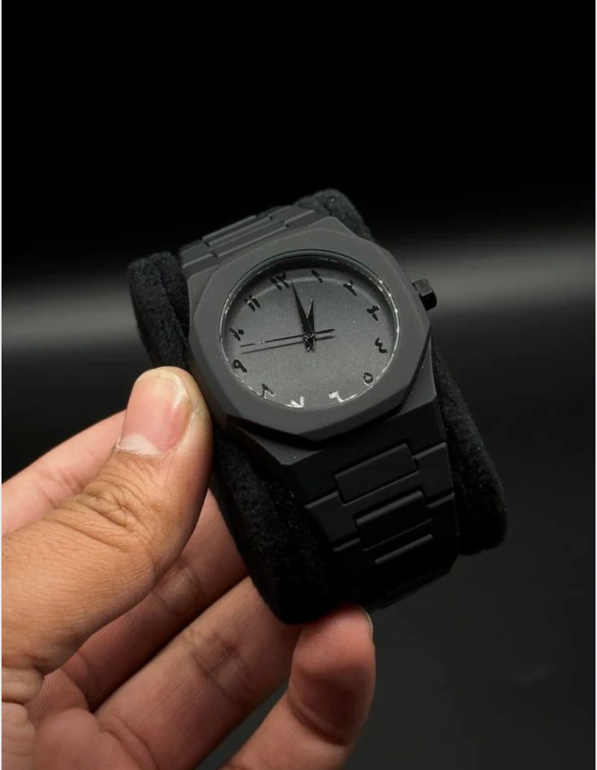 Full Black Quartz Analog Watch